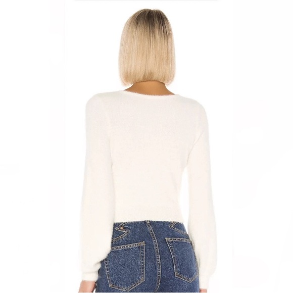 TULAROSA Daphne Sweater in Ivory Size M from REVOLVE - Picture 2 of 8